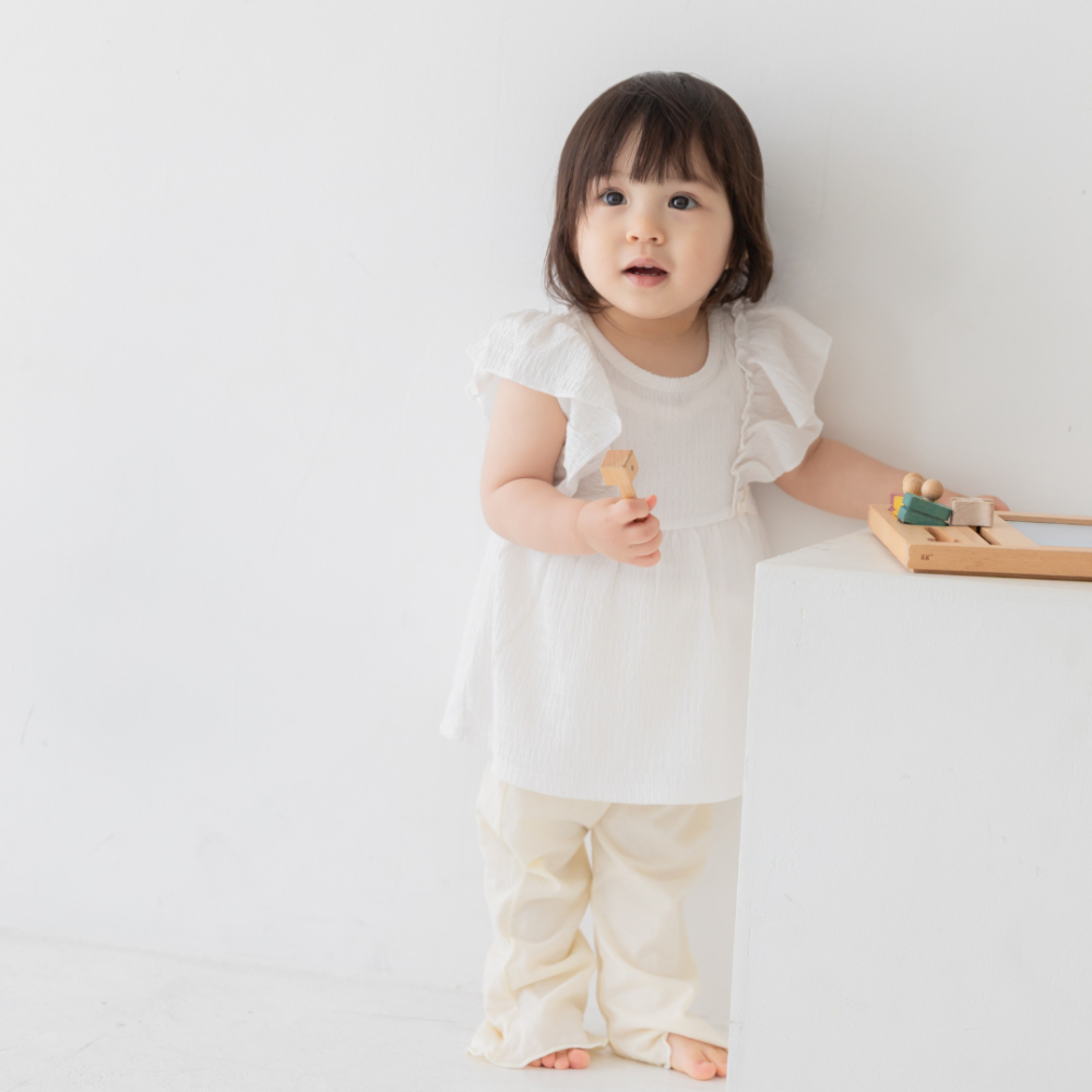 薄手フレアパンツ